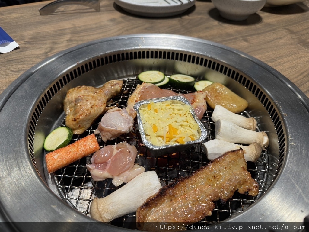 台中本格和牛燒肉放題 (崇德店) 聚餐 台中本格和牛燒肉放題 (崇德店) 聚餐