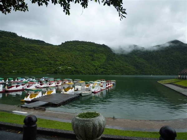 鯉魚潭 下過雨好清澈