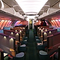 國泰航空 波音747-400 上層 商務艙.jpg