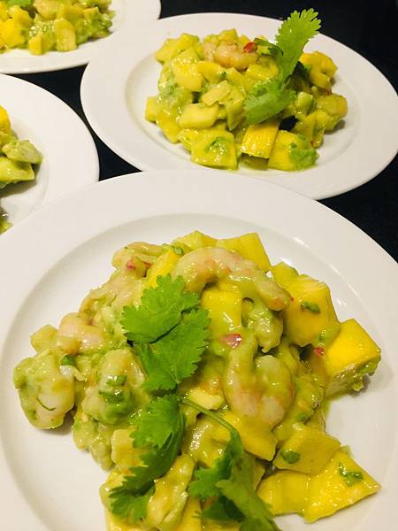 2019-12-31 17.56.03-1.jpg 2019-12-31 17.56.03-1.jpg