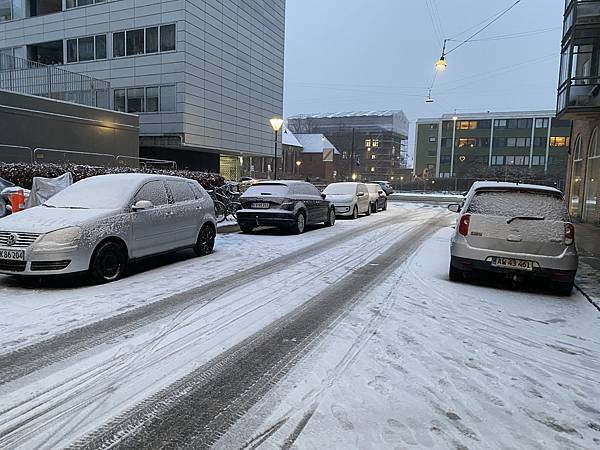 哥本哈根 hygge sne (hygge snow) 哥本哈根 hygge sne (hygge snow)