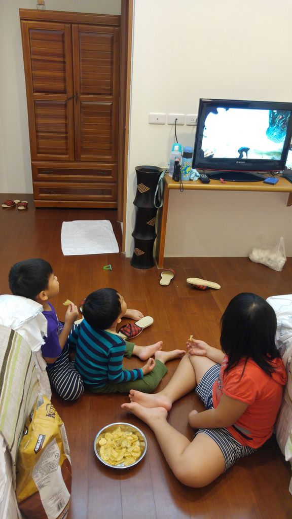 20171110_213245_HDR.jpg 20171110_213245_HDR.jpg