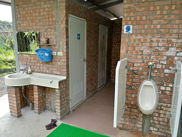 20180630_071358_HDR.jpg 20180630_071358_HDR.jpg