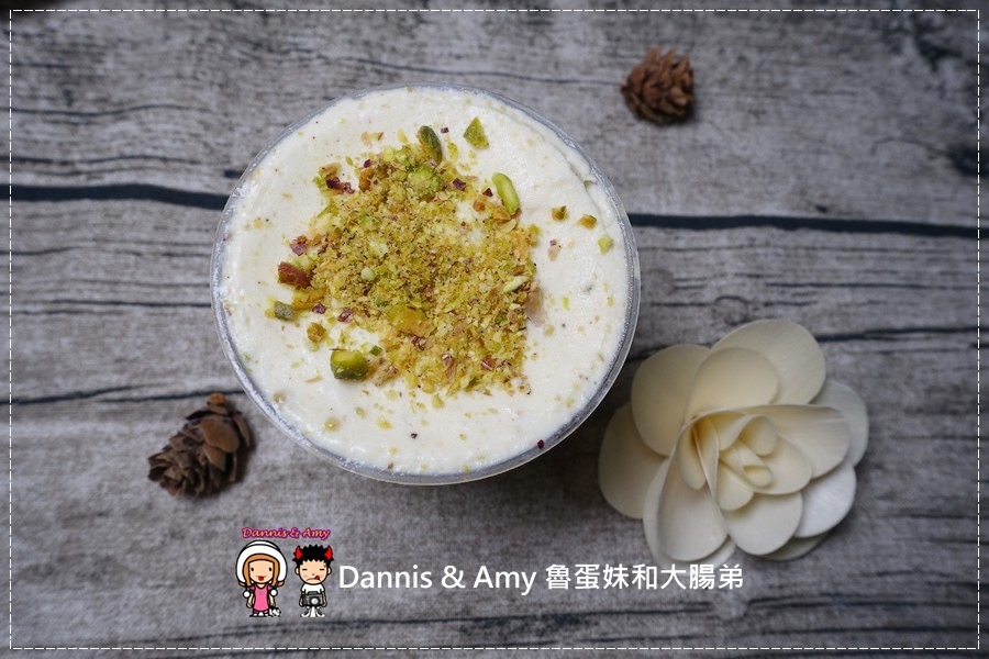 20160824《新竹甜点推荐》Safini TIRAMISU 莎费尼纯义风提拉米苏。原味。酒味。草苺。开心果。综合莓果︱每日限量手工製作。可宅配可到店自取~附影片 (22).jpg
