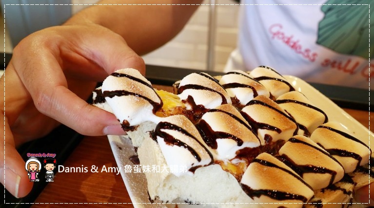 20170508《新竹新莊火車站吃什麼?》吐司工寓Tosicon-新竹關東店。OPPA韓式煎土司。早餐。早午餐。下午茶|菜單。價位。內用外帶外送(影片) (40).jpg