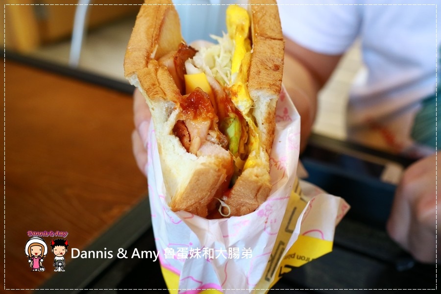 20170508《新竹新莊火車站吃什麼?》吐司工寓Tosicon-新竹關東店。OPPA韓式煎土司。早餐。早午餐。下午茶|菜單。價位。內用外帶外送(影片) (26).jpg