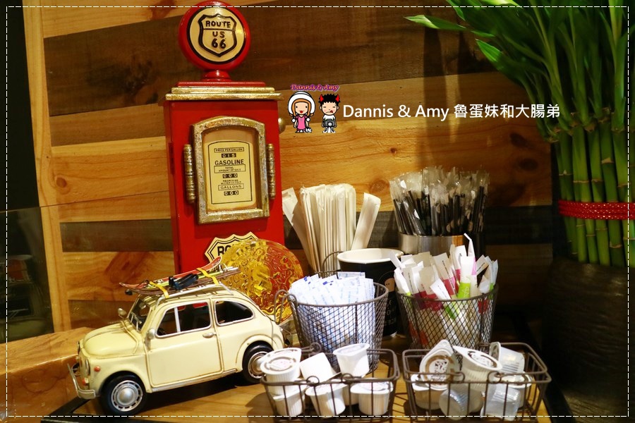 20170508《新竹新莊火車站吃什麼?》吐司工寓Tosicon-新竹關東店。OPPA韓式煎土司。早餐。早午餐。下午茶|菜單。價位。內用外帶外送(影片) (12).jpg