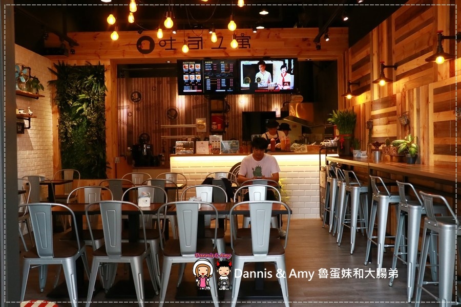 20170508《新竹新莊火車站吃什麼?》吐司工寓Tosicon-新竹關東店。OPPA韓式煎土司。早餐。早午餐。下午茶|菜單。價位。內用外帶外送(影片) (6).jpg