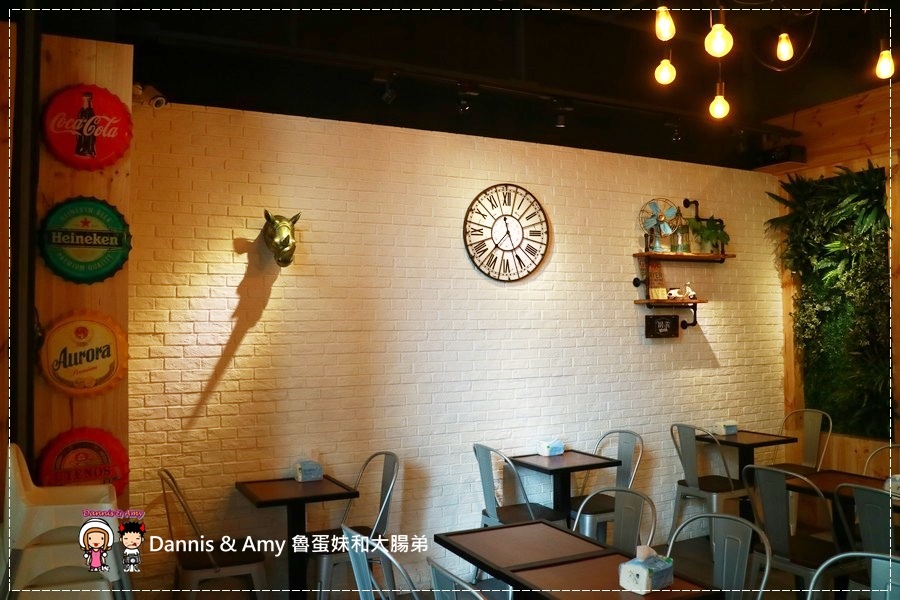 20170508《新竹新莊火車站吃什麼?》吐司工寓Tosicon-新竹關東店。OPPA韓式煎土司。早餐。早午餐。下午茶|菜單。價位。內用外帶外送(影片) (5).jpg