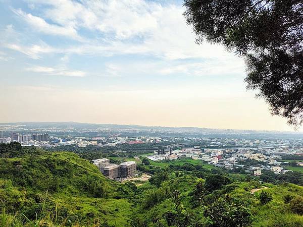 [台中] 烏日 竹山寺、知高圳步道、好漢坡/香蓮桂林米粉