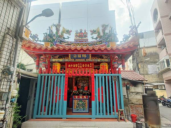 [彰化] 半隱在城市中的彰邑賜福宮 朱李金三府王爺開基古廟