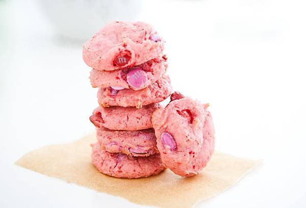 strawberry-cookie-1.jpg