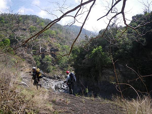 寶來溪溯登小關山2009-03-15 10-18-51_0168.JPG