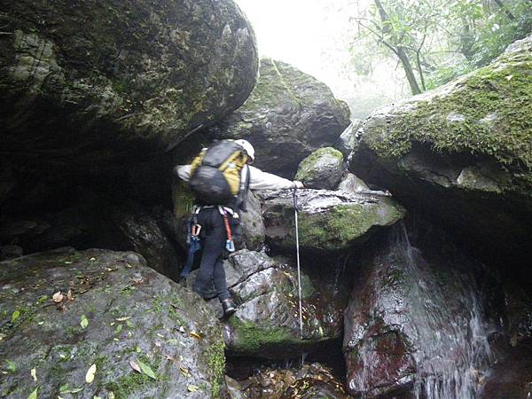 五重溪溯登逐鹿山_2009-03-01 08-54-01_0153.JPG