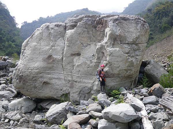 霍俄索溪溯登新望嶺_0072_2011-3-23 下午 01-55-44.JPG