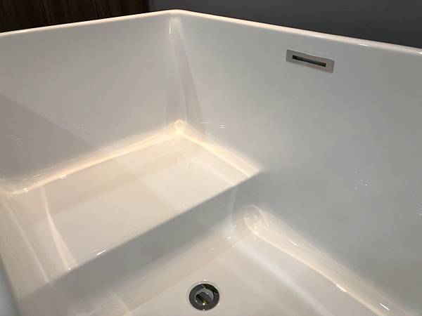 獨立式小型浴缸 (3).jpg