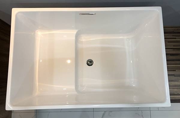 獨立式小型浴缸 (2).jpg