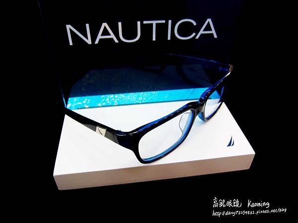 NAUTICA 03.JPG