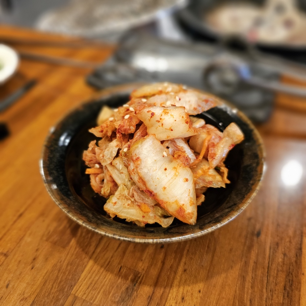 《高雄食記》胡同燒肉8號店_湖同燒肉夜食，高雄巨蛋美食,炭火