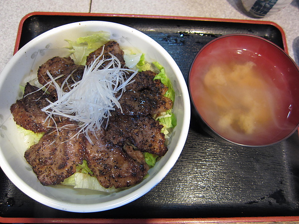 烤魚頰丼