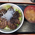 烤魚頰丼