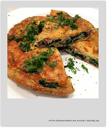 2016 Bacon & Spinach Egg Bake 01 2016 Bacon & Spinach Egg Bake 01