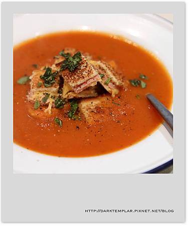 2016 Roasted Tomato Soup 03 2016 Roasted Tomato Soup 03