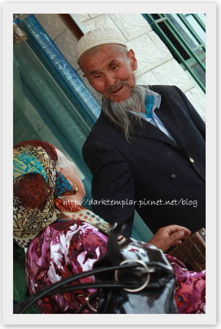 1007 Uyghur Wedding (11).jpg 1007 Uyghur Wedding (11).jpg