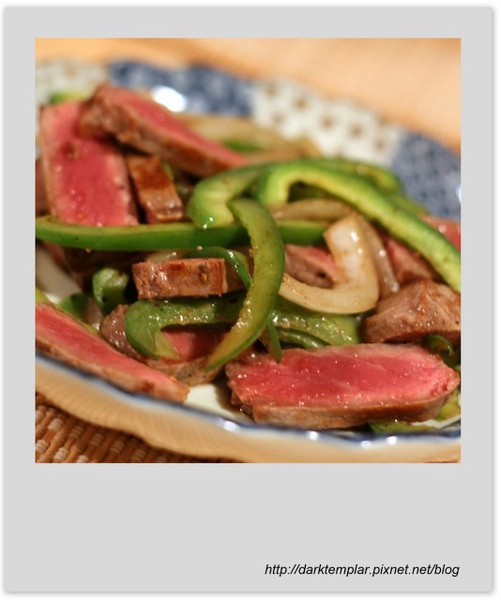 Steak with Pepper & Onion (1).jpg