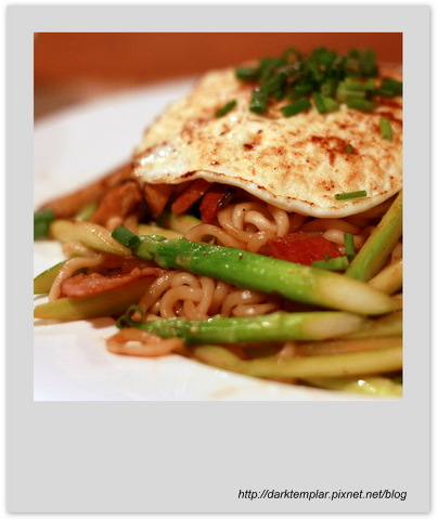 Fried Korean Noodle (1).jpg Fried Korean Noodle (1).jpg
