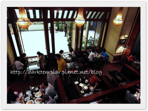 Vanilla Bangkok (1).jpg Vanilla Bangkok (1).jpg