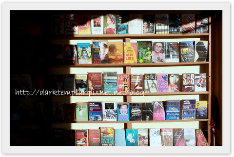 Books Myanmar.jpg Books Myanmar.jpg