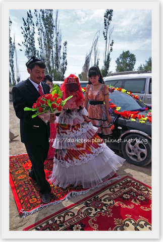 1007 Uyghur Wedding (14).jpg