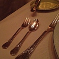 純銀的餐具