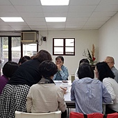 公告：108年10月19日（週六） 特邀請美國禪繞畫認証老師至華音佛堂分享 (曼陀羅的祝福手繪貼鑽布袋課程) 課程原價500 華音佛堂補助250 課程自費250
