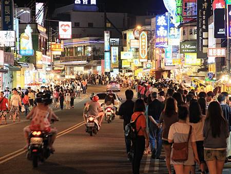 屏東墾丁大街夜市.jpg