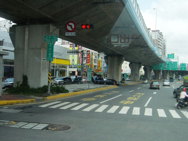 民族路、大中路口