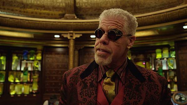 ron-perlman-pacific-rim8.jpg