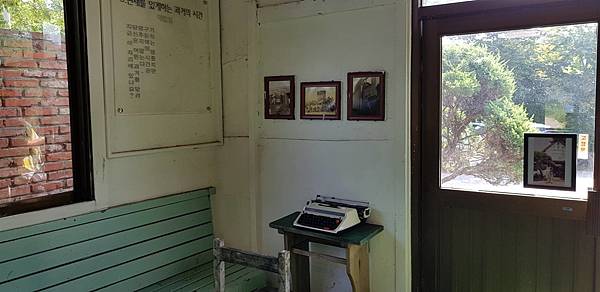 S_8331545080276.jpg S_8331545080276.jpg