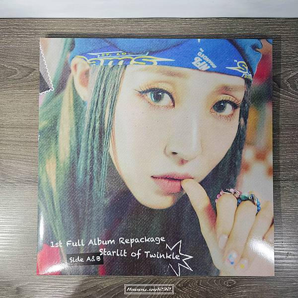 【開箱】<Moonbyul 玟星 문별>1st Full A