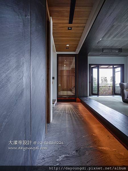 老屋翻新-不用出家門，新店青山鎮日式禪風設計，就像在公園般愜意！