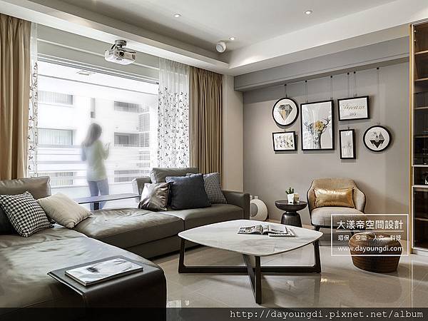 1491963228 3523621916 n 舊屋改建-中山區室內設計:旋轉電視創造智慧空間