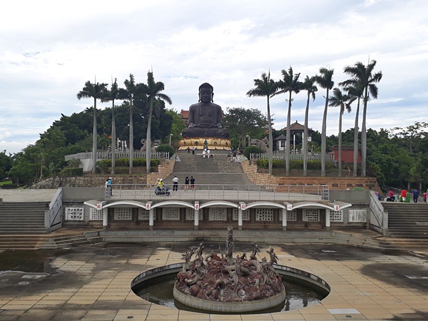 八卦山大佛九龍池.jpg 八卦山大佛九龍池.jpg