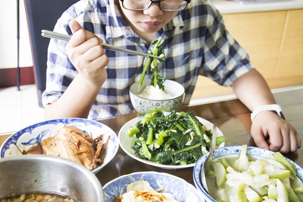 進食有順序,助你健康減重瘦身!.jpg 進食有順序,助你健康減重瘦身!.jpg