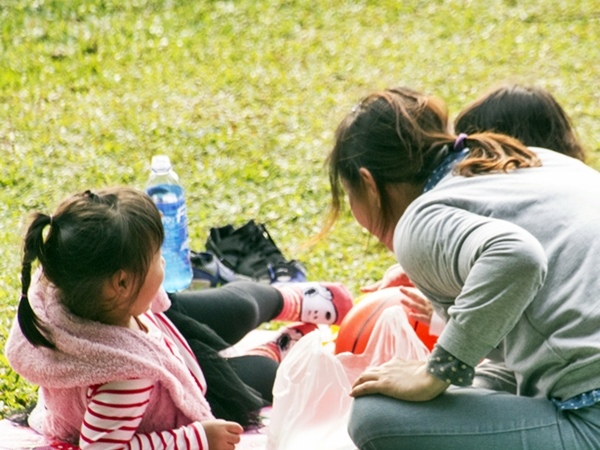 多傾聽少逼迫 孩子減壓不憂鬱.jpg 多傾聽少逼迫 孩子減壓不憂鬱.jpg