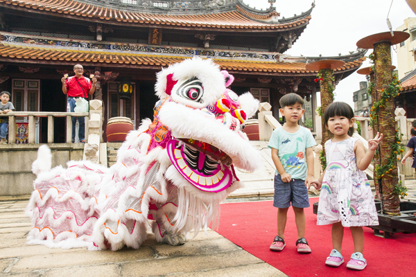 台灣飛鴻館龍獅團 彰化孔廟藝陣表演1.png 台灣飛鴻館龍獅團 彰化孔廟藝陣表演1.png