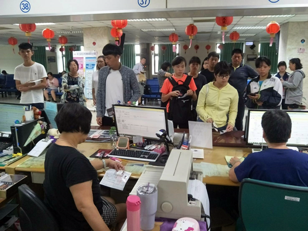 彰化監理站15日開辦「假日門市」1.png 彰化監理站15日開辦「假日門市」1.png