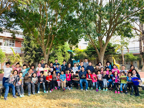 彰化縣廣興校園洛神花豐收 巧製湯圓及公益義賣品2.png 彰化縣廣興校園洛神花豐收 巧製湯圓及公益義賣品2.png