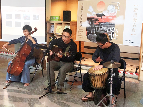 農村武裝青年開場演出.png 農村武裝青年開場演出.png