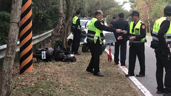 彰化139線路祭見效？離奇車禍「機車卡路樹」擋煞保命2.png